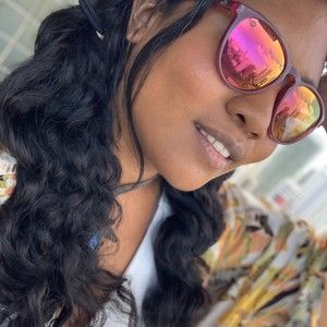 Meet your Posher, Veronica